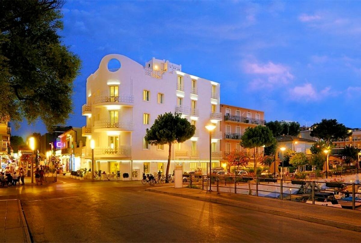Hotel Al Cavallino Bianco –  accoglienza con vista