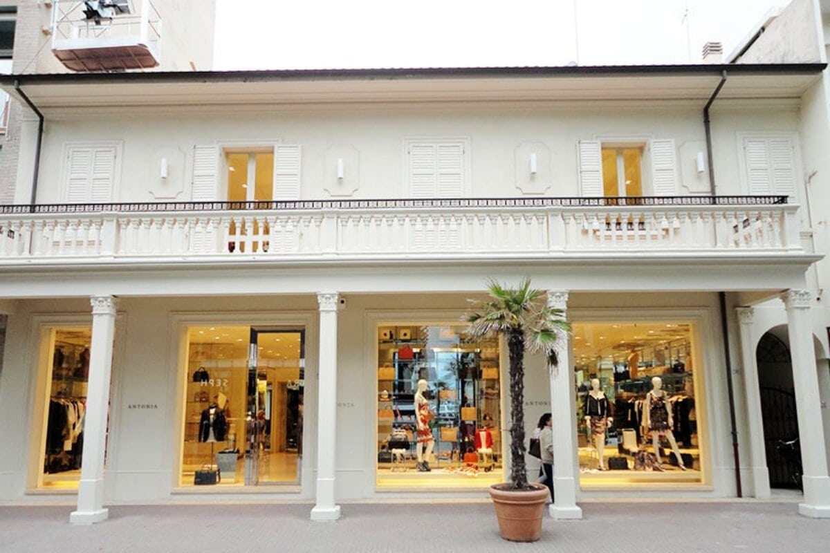 Boutique Antonia, eleganza e ricercatezza dell’alta moda nel cuore di Riccione