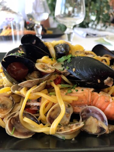 Tagliolini ai frutti di mare alla romagnola